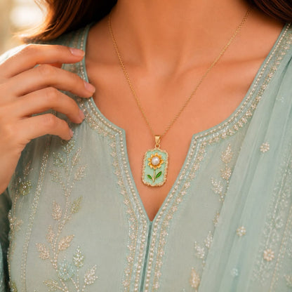 Sunflower Enamel Pearl Pendant Necklace – Mint Green